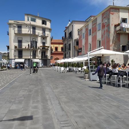 Luxury Apartement Rione Terra Pozzuoli Exterior photo