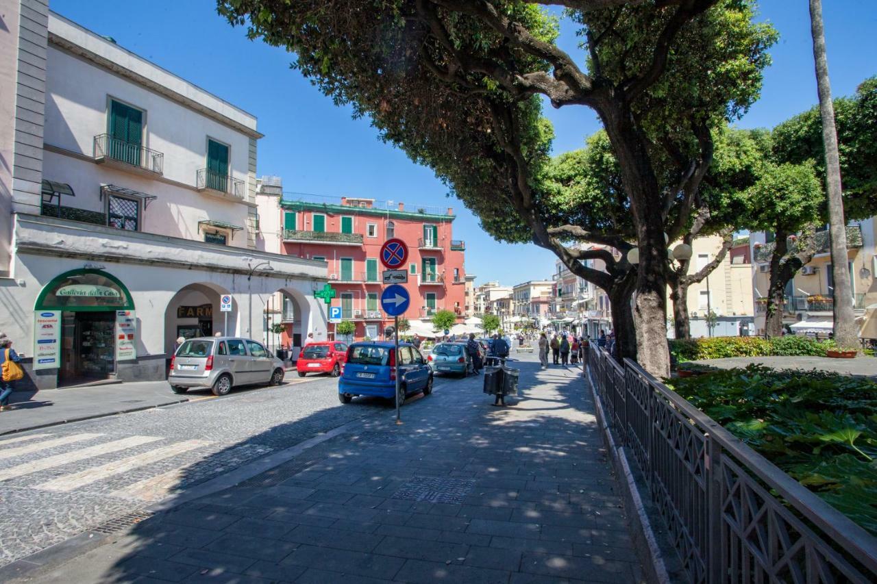 Luxury Apartement Rione Terra Pozzuoli Exterior photo